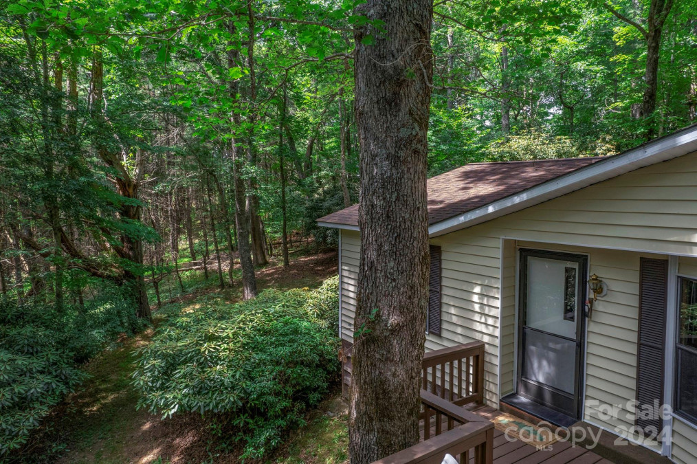 492 Laurelwood Ln Boone, NC 28607