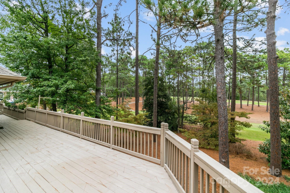 5 Hearthstone Rd Pinehurst, NC 28374