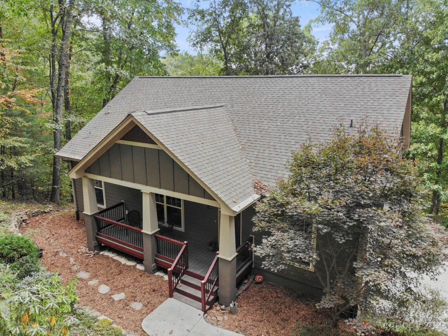 26 Foothills Rd Asheville, NC 28804