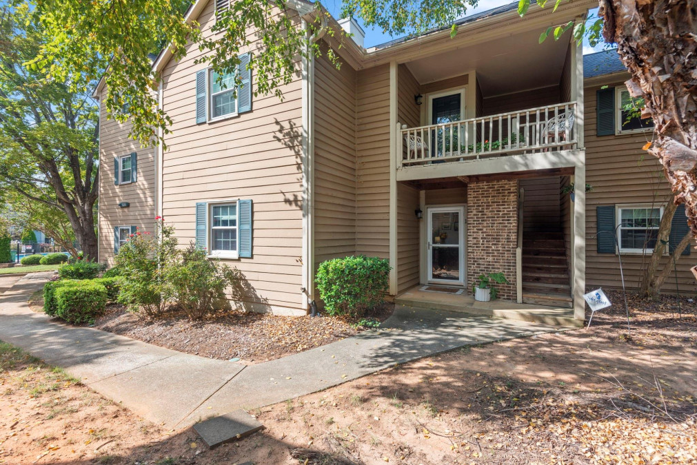 3210 Selwyn Farms Ln, Charlotte, NC 28209 MLS 4078049