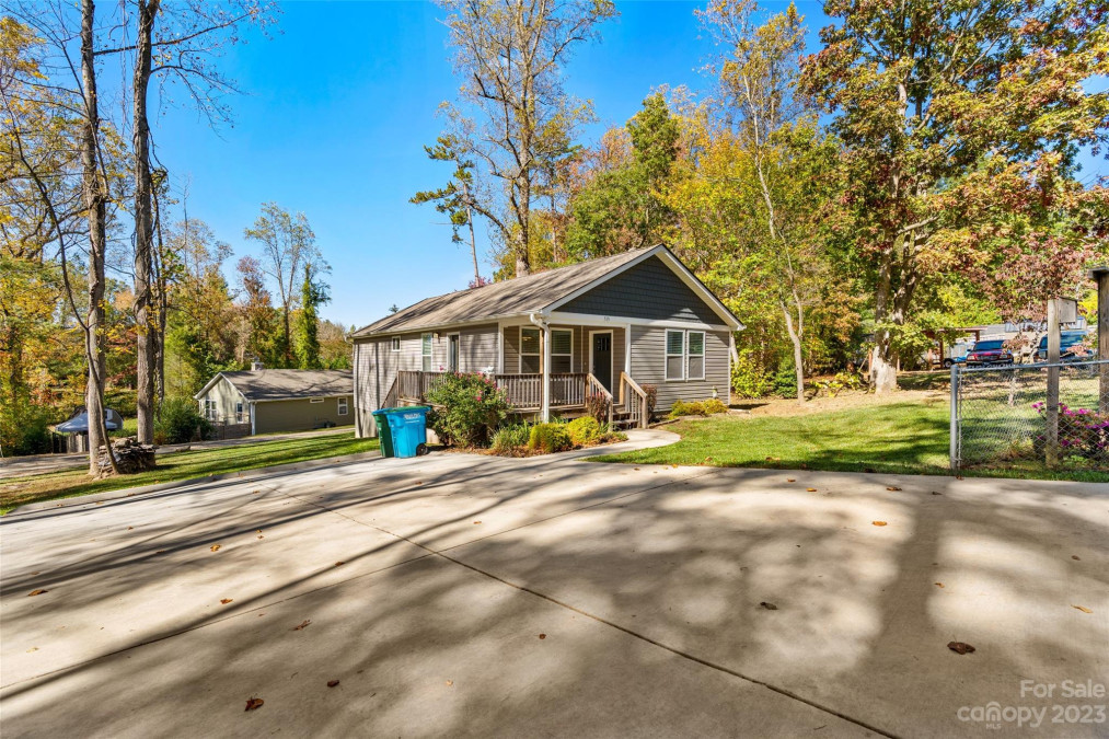 519 Onteora Blvd, Asheville, NC 28803 MLS 4079526