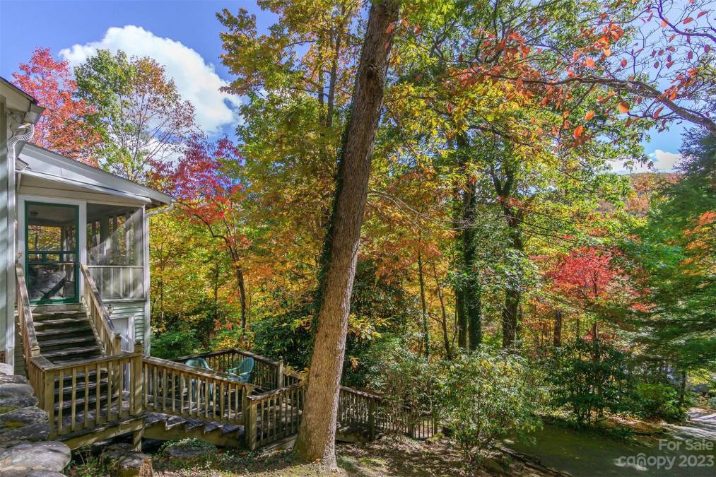 225 North Carolina Ter, Montreat, NC 28757 MLS 4086751