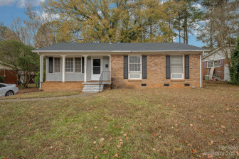 1310 Grovewood Dr Charlotte, NC 28208