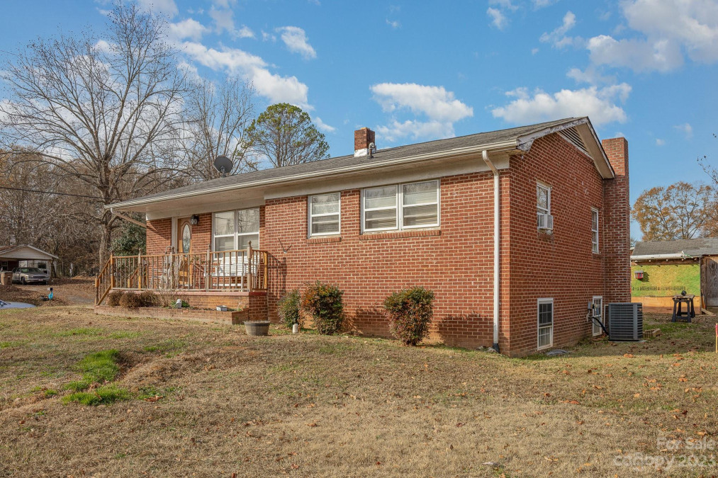 843 Lincoln Dr Shelby, NC 28152