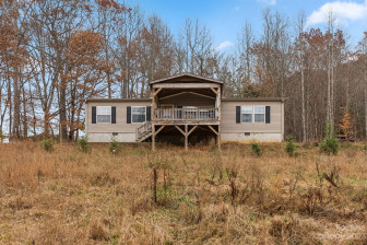 75 One Rose Ln Brevard, NC 28712