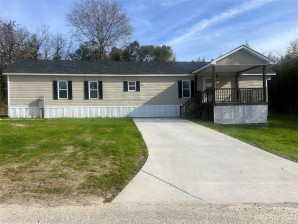 919 J St Hartsville, SC 29550