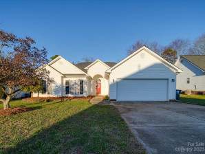 3008 Hemby Commons Pw Indian Trail, NC 28079