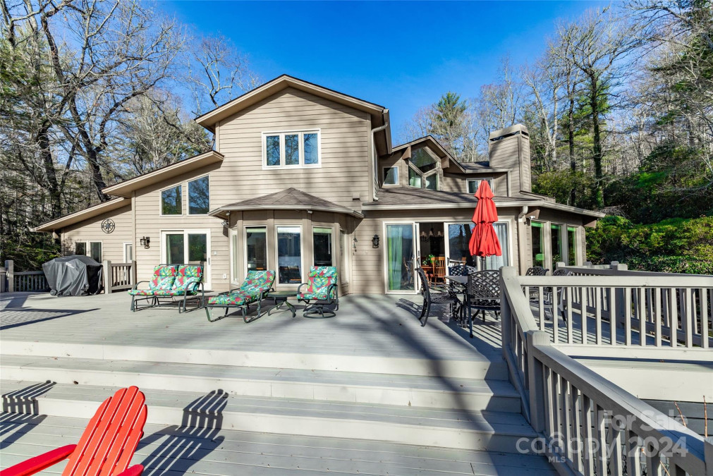 781 Cold Mountain Rd Lake Toxaway, NC 28747