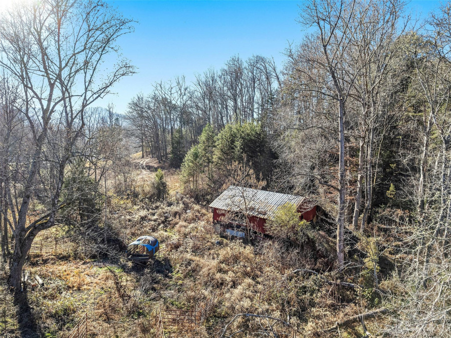 185 Campground Cemetery Rd Whittier, NC 28789