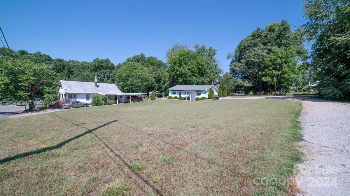 101 Rockett St Morganton, NC 28655