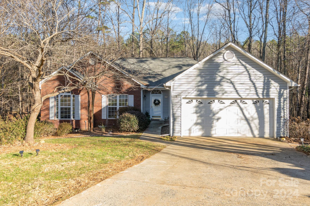 2900 Holcroft Ct Matthews, NC 28105