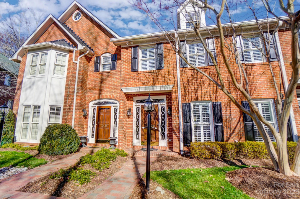 3543 Kylemore Ct Charlotte, NC 28210