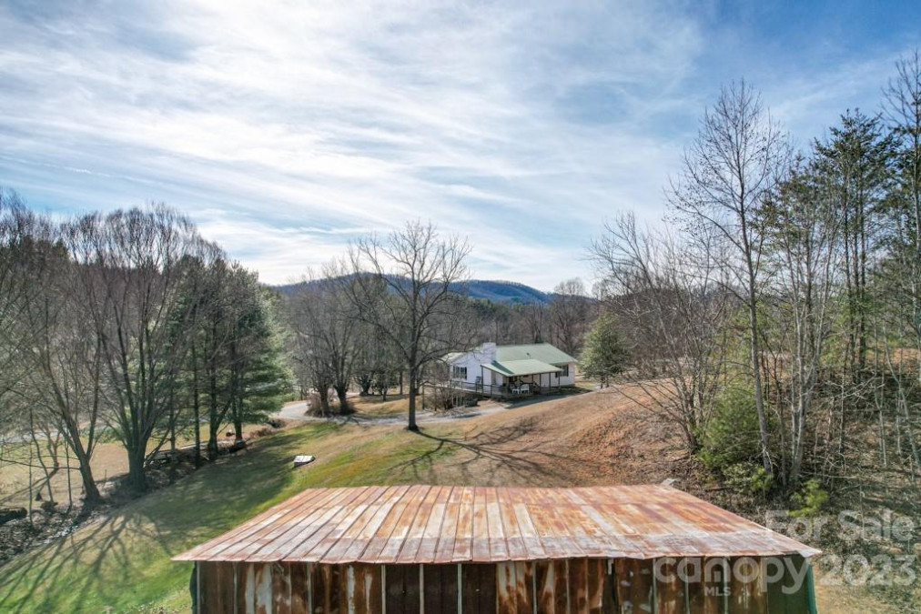 66 Fox Branch Rd Fairview, NC 28730