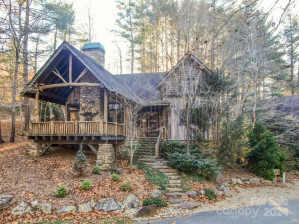 23 Chaucer Rd Black Mountain, NC 28711