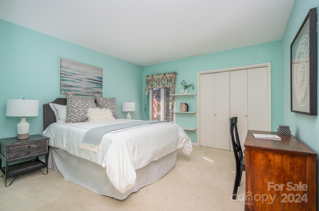 4801 Montibello Dr, Charlotte, NC 28226 MLS 4104620