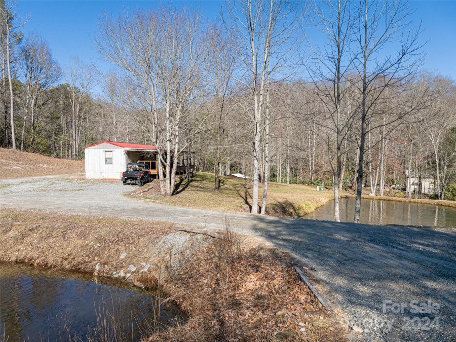 315 Garren Creek Rd Brevard, NC 28712