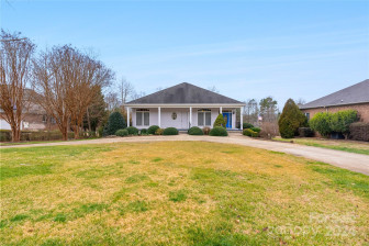 141 Shore Heights Dr Inman, SC 29349