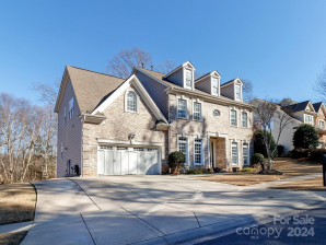 228 Black Mountain Dr Fort Mill, SC 29708