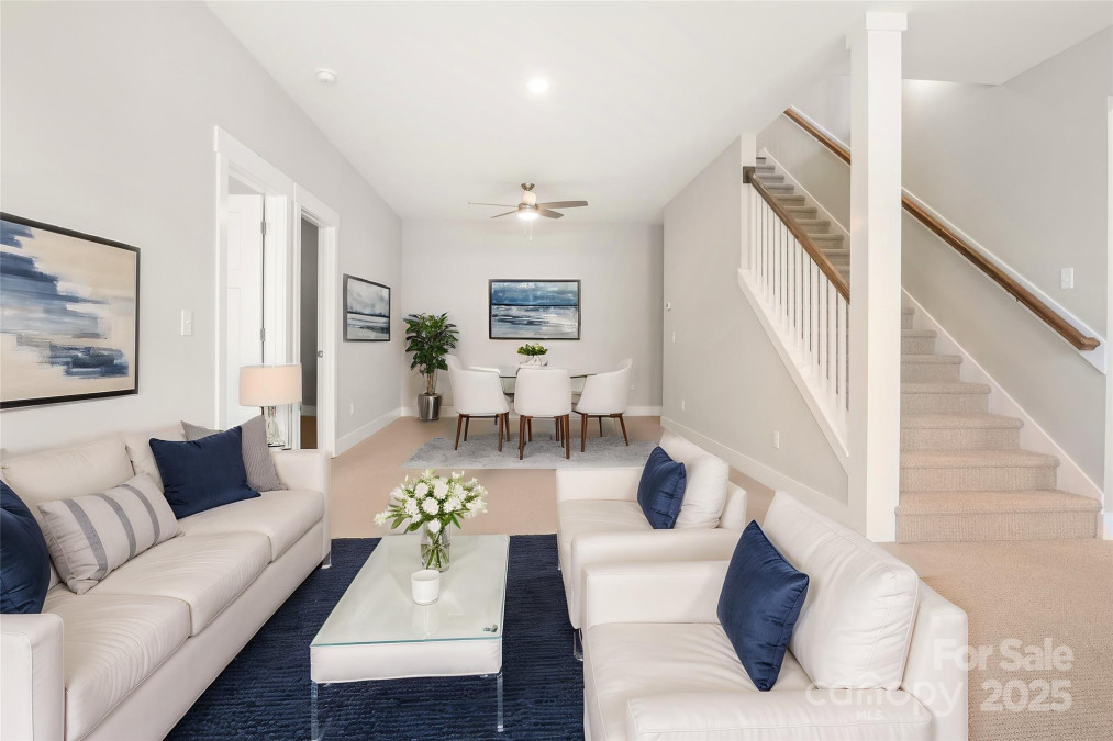 77 Creekside View Dr Asheville, NC 28804
