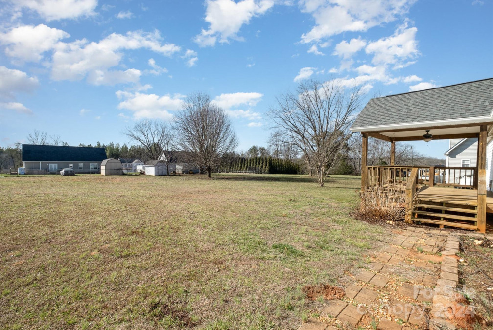 661 Mock Mill Rd Statesville, NC 28677