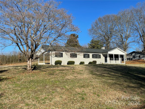 75 Boston Heights Dr Taylorsville, NC 28681