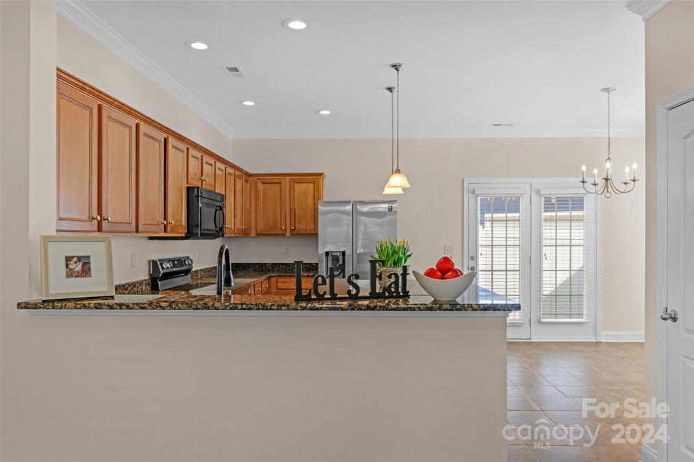 240 Hurston Cir, Charlotte, NC 28208 MLS 4111430