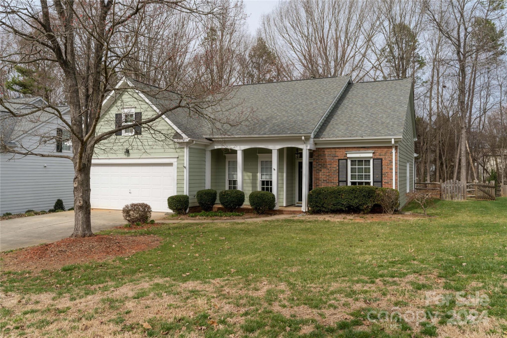 8821 Oakham St Huntersville, NC 28078