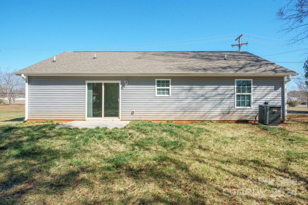 415 Baker St Gastonia, NC 28052