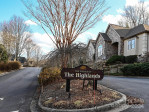 70 Carriage Highlands Ct Hendersonville, NC 28791