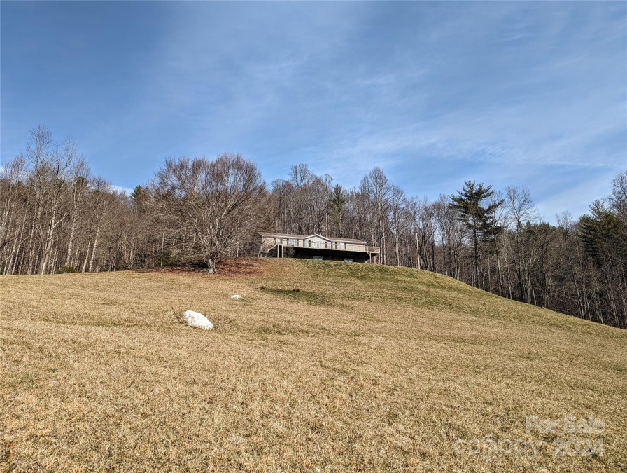 2585 Upper Paw Paw Rd Marshall, NC 28753