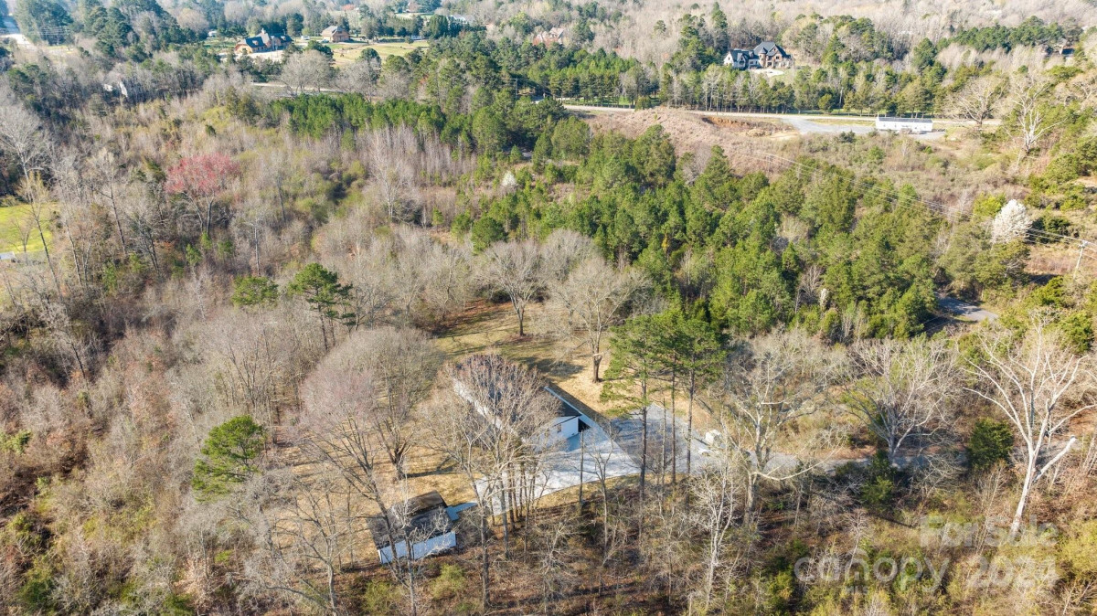 7562 Green Pond Rd Fort Mill, SC 29707