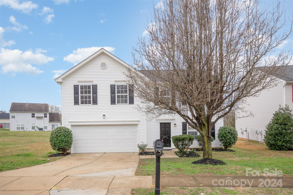 8021 Weeping Fig Ln Charlotte, NC 28215