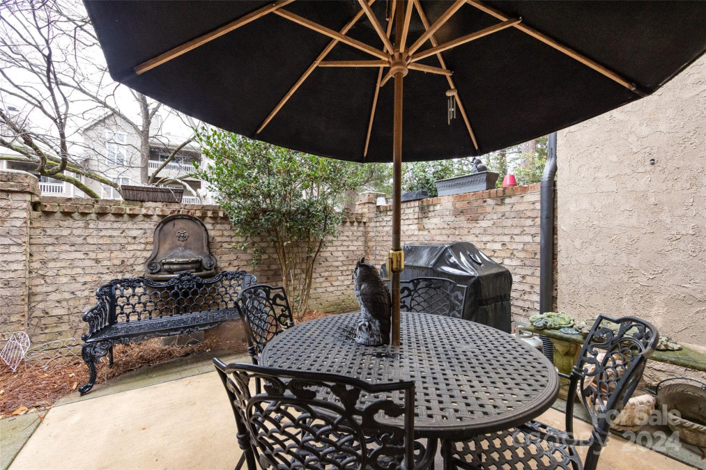 8805 Provence Village Ln, Charlotte, NC 28226 MLS 4114061