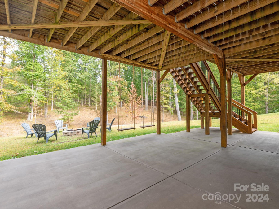 537 Lochaven Rd Waxhaw, NC 28173