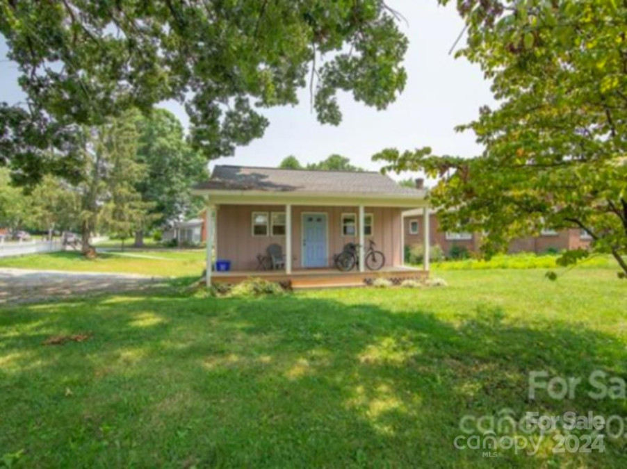 0 Ray Ave Hendersonville, NC 28792