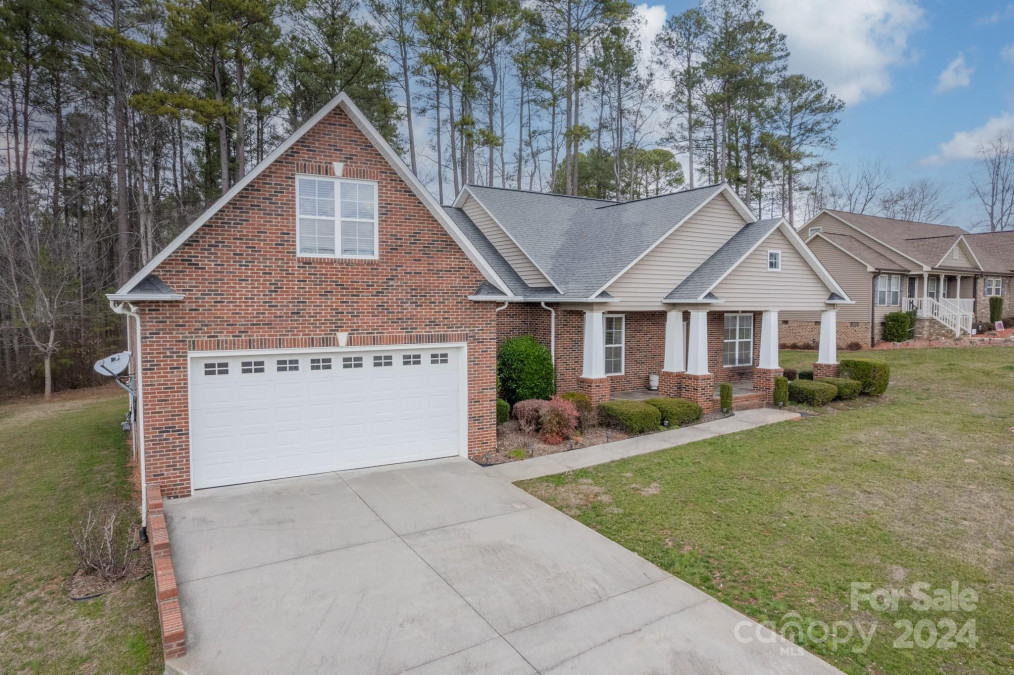 2130 Chelesa Ln Newton, NC 28658