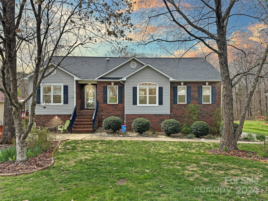 3314 Overbrook Dr Conover, NC 28613