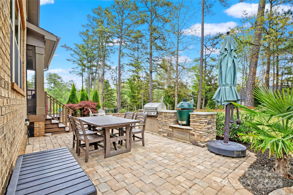 16419 Doves Canyon Ln Charlotte, NC 28278