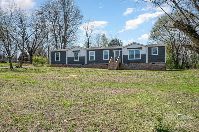 127 Robs Ct Grover, NC 28073