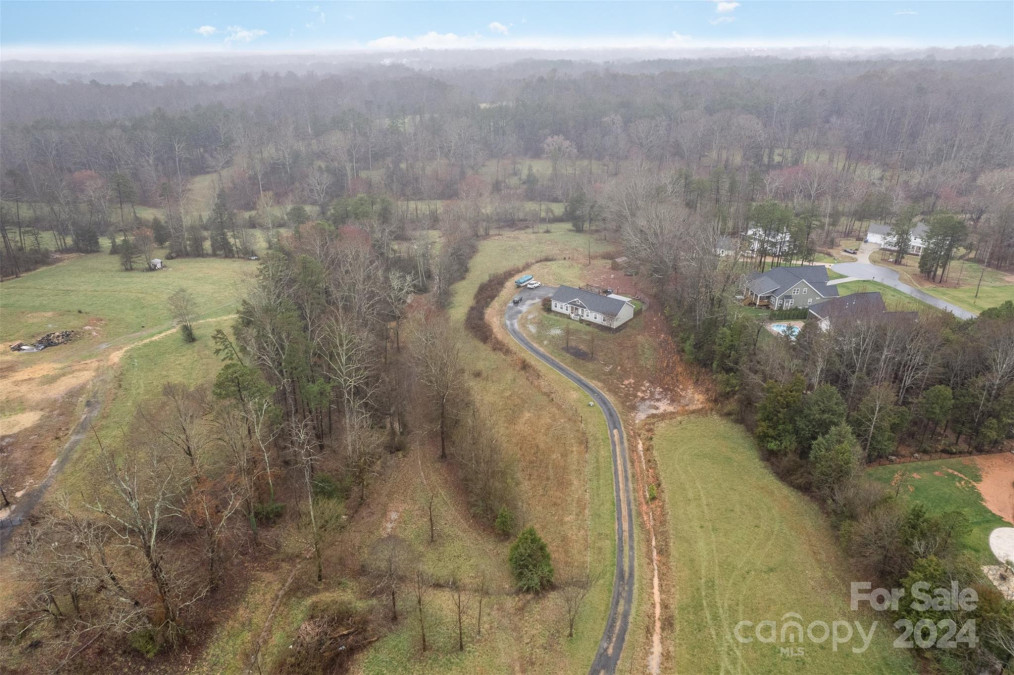 140 Broome Farm Ln Mooresville, NC 28115