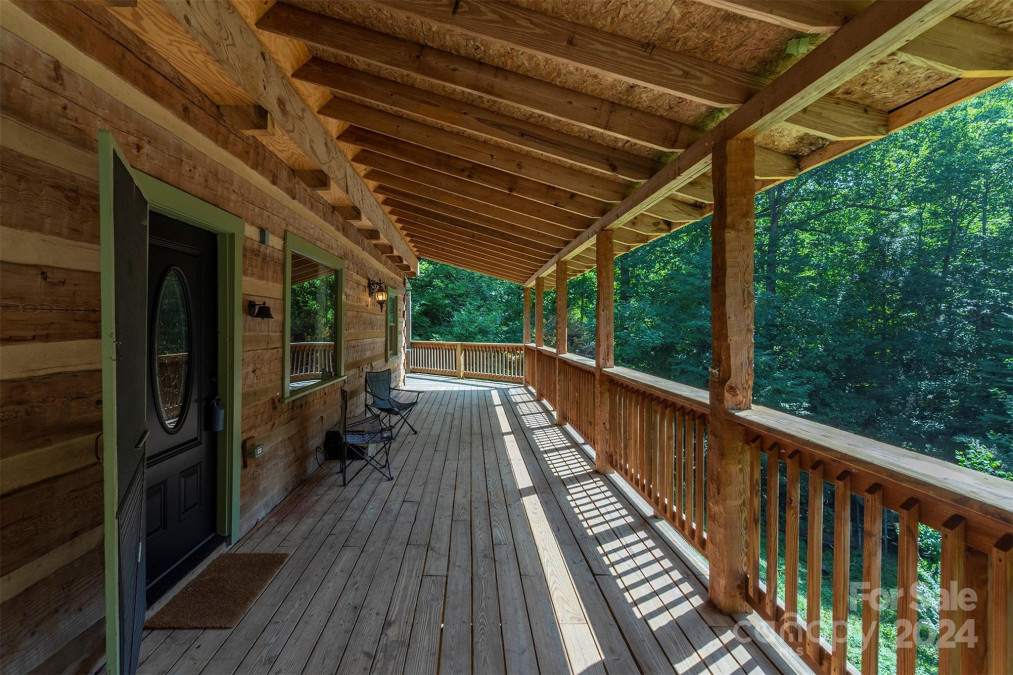 102 Gold Creek Crossing Black Mountain, NC 28711