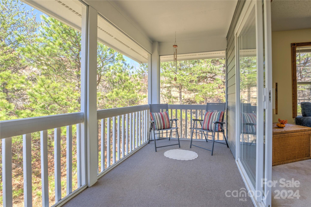 4306 Marble Way Asheville, NC 28806