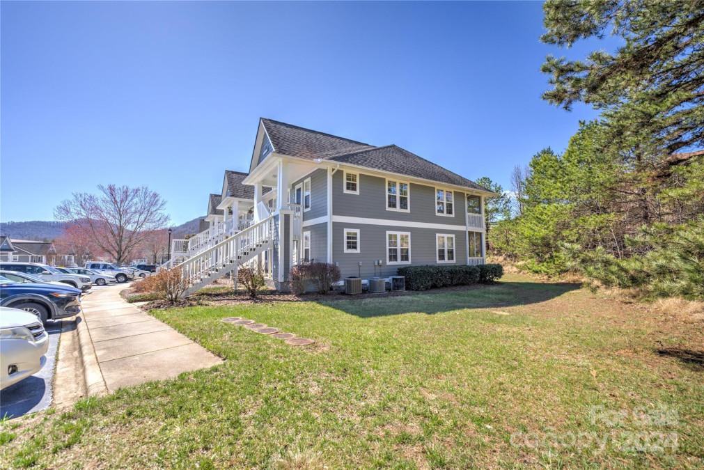 4306 Marble Way Asheville, NC 28806
