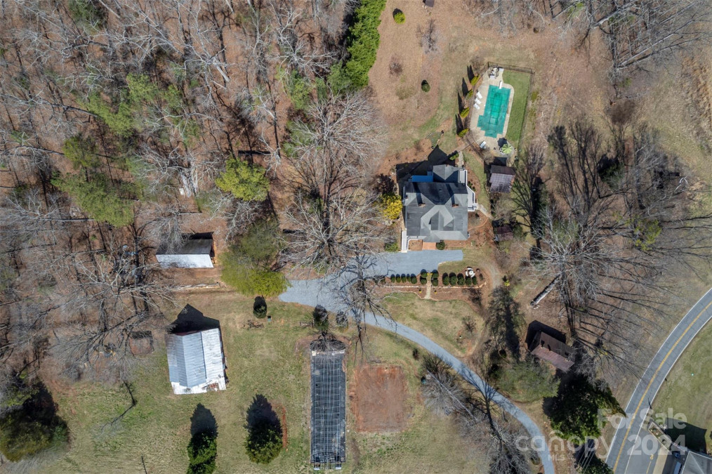 1111 Bills Creek Rd Lake Lure, NC 28746