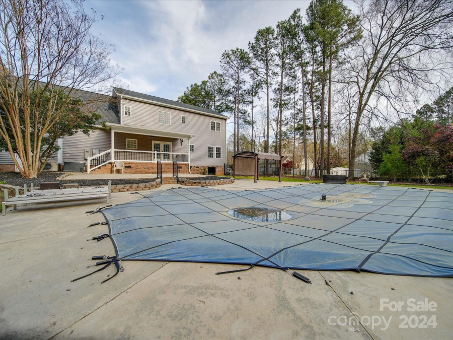 1154 Deer Run Rd Chester, SC 29706