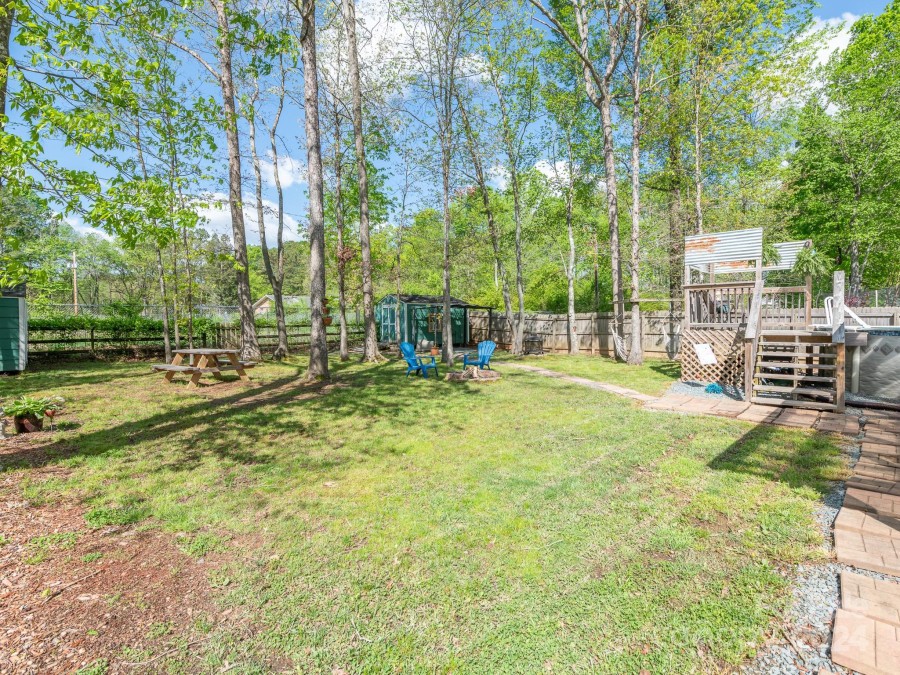 6723 1st Ave Indian Trail, NC 28079