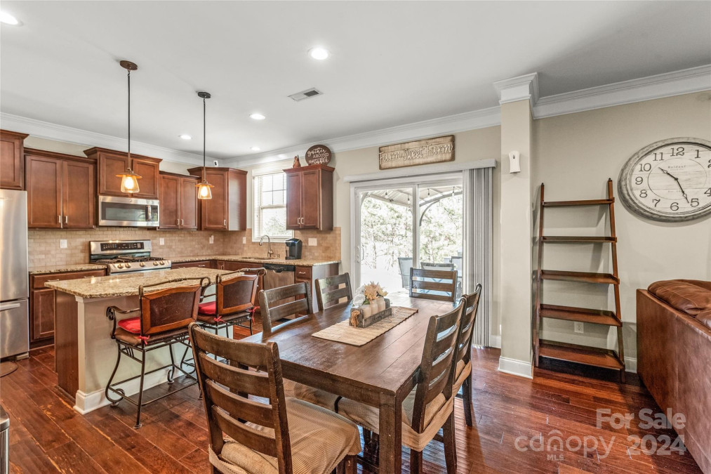 11098 Hat Creek Ln Davidson, NC 28036