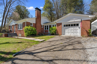 391 Wakefield Dr Hendersonville, NC 28792