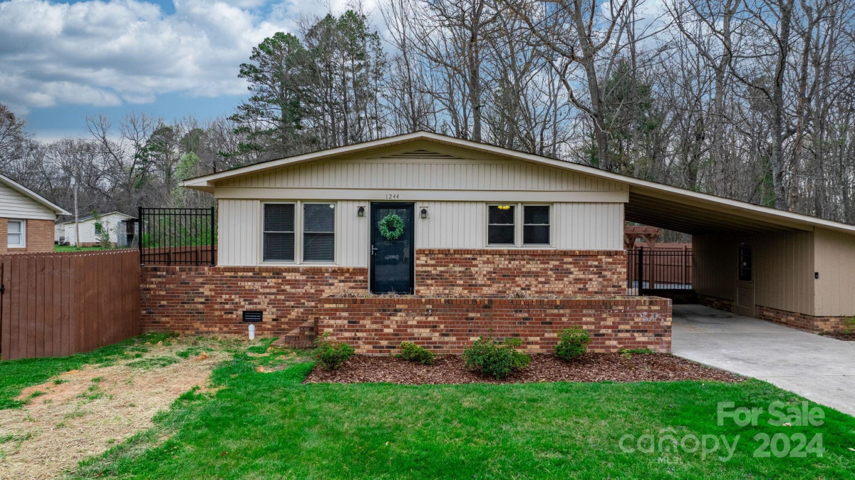 1244 Delview Rd Cherryville, NC 28021