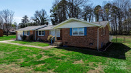 2431 17th St Hickory, NC 28601